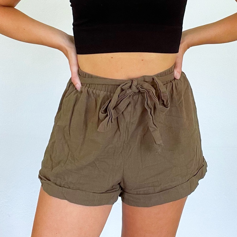 SHEIN army green tie waist cotton blend shorts size large